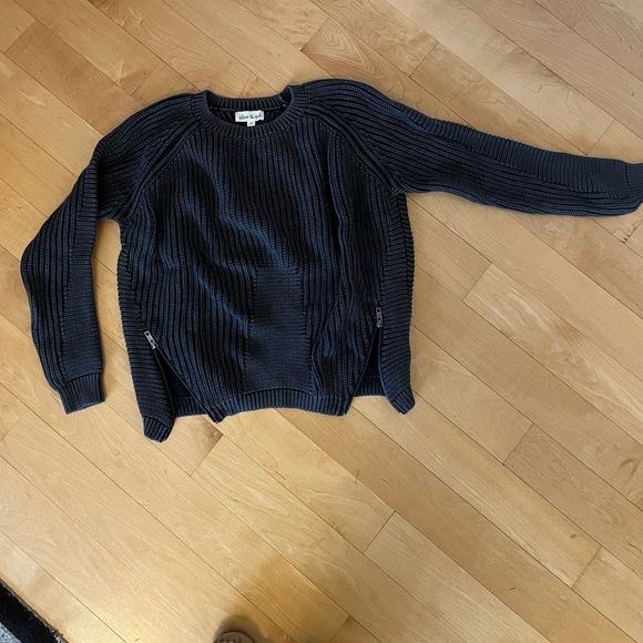 Olive & Oak Zipper Sweater - Medium - Picture 4 of 5